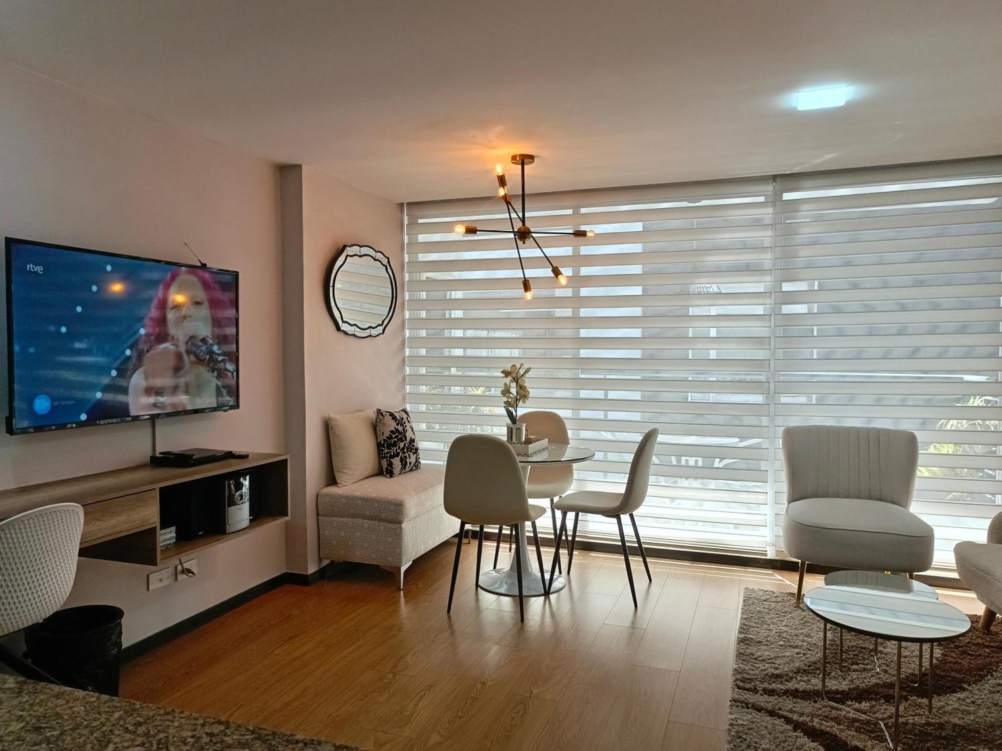 Downtown Quito - Balcony - Gym - Parking - 7Thfloor Apartment Exterior photo